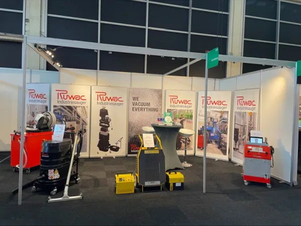 Ecozone odor removal and sanitation equipment at Trade show in the Netherlands